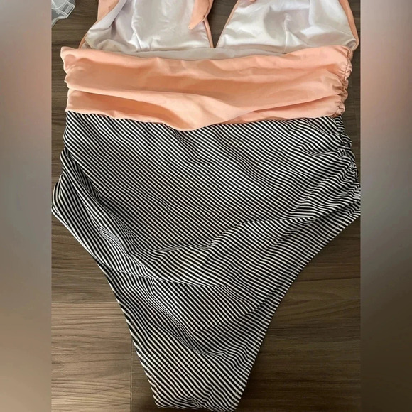 Cupshe One Piece Tie Halter Swimsuit Striped Bottom Orange Black Size XL - Picture 5 of 8
